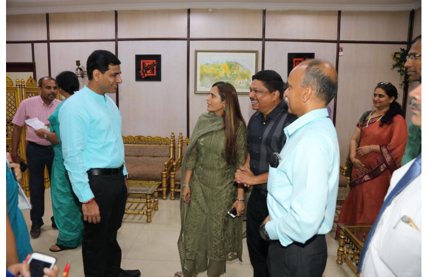 The first in India Installation of AED Machine by Bankers Heart Institute at Vadodara Railway Stati